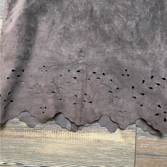 Brown Genuine Suede Leather Knee Length Lined Cutouts Skirt laser Size Medium - Picture 5 of 10